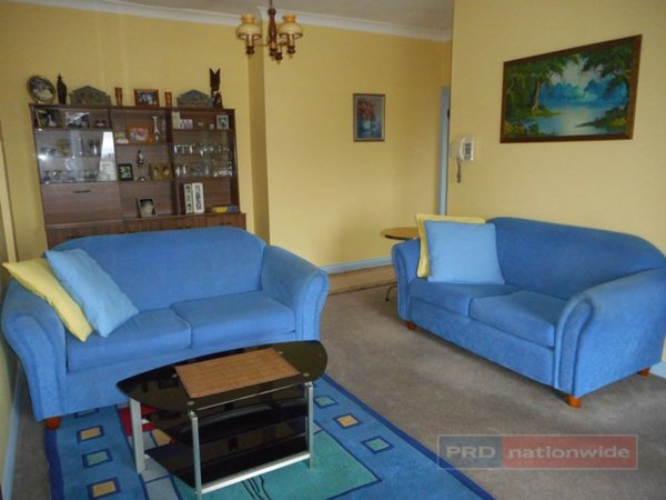 32 Bartlett Street BATLOW 3