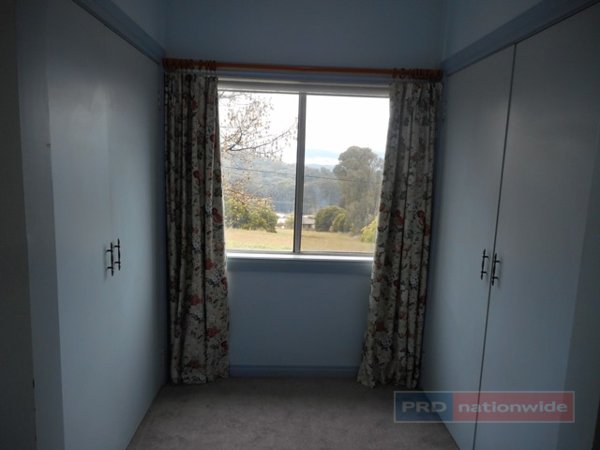 32 Bartlett Street BATLOW 7