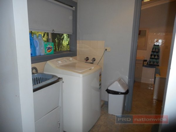 32 Bartlett Street BATLOW 10