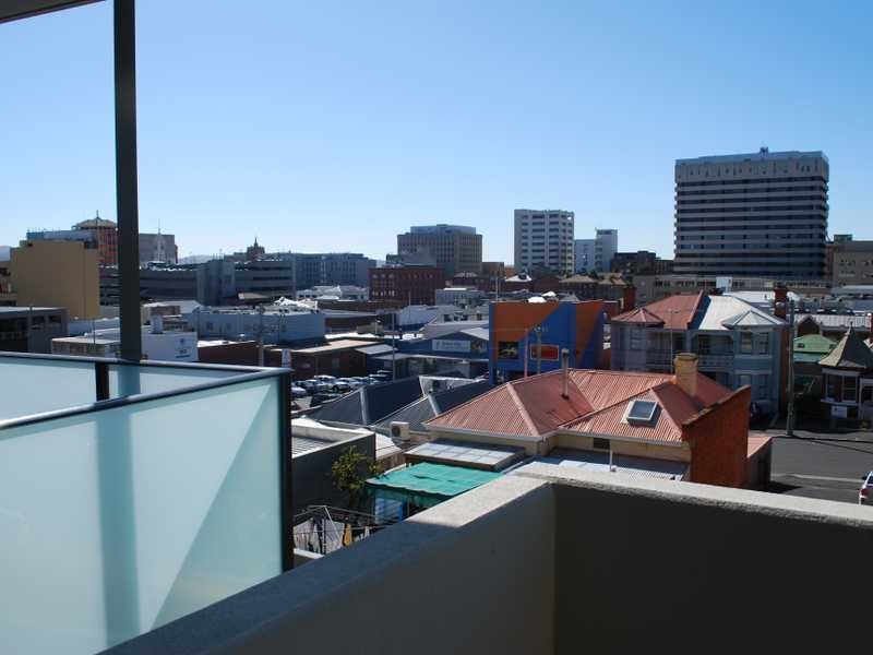 32 Bathurst Street HOBART 6