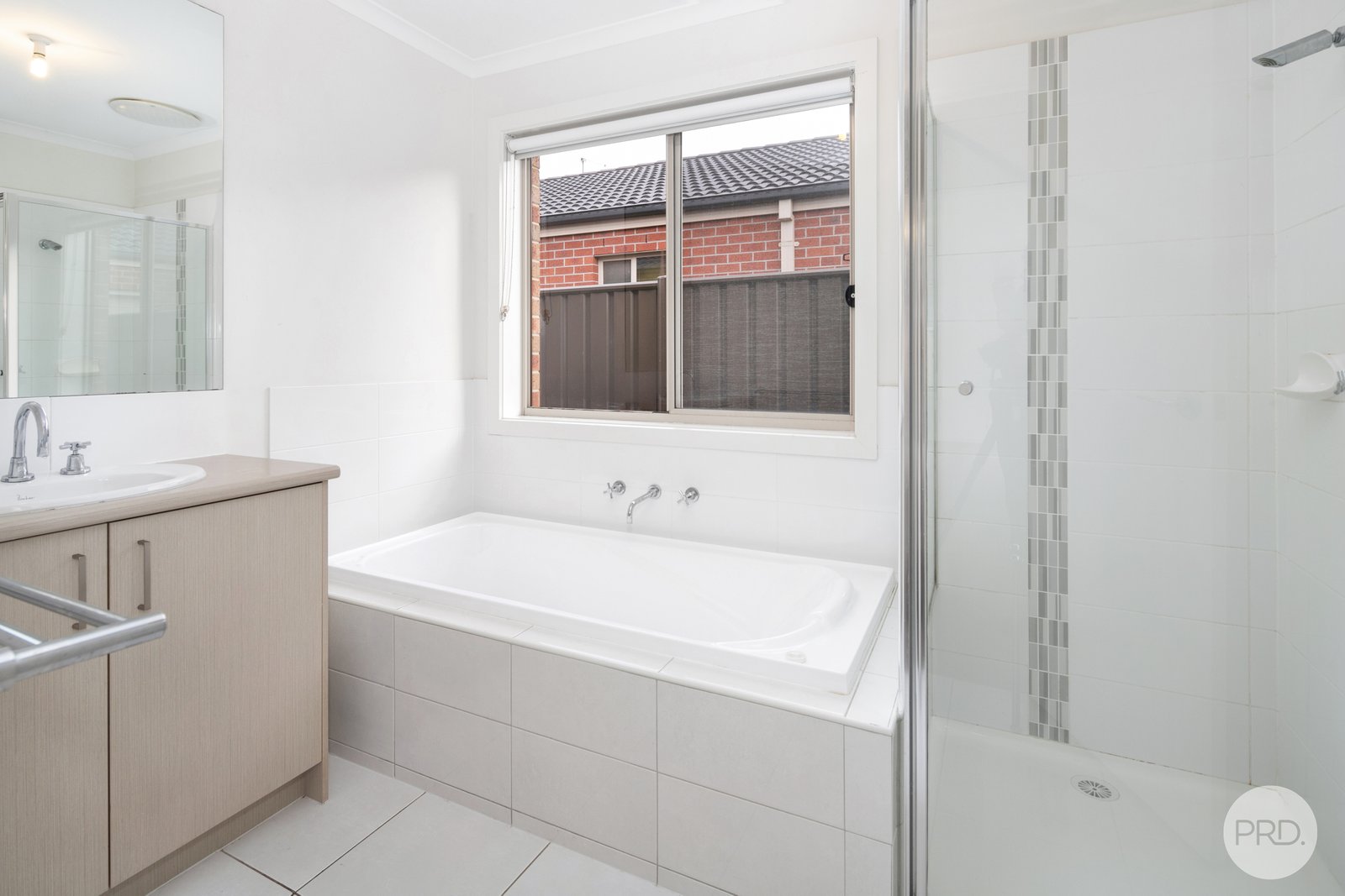 32 Baudinette Drive SEBASTOPOL 12