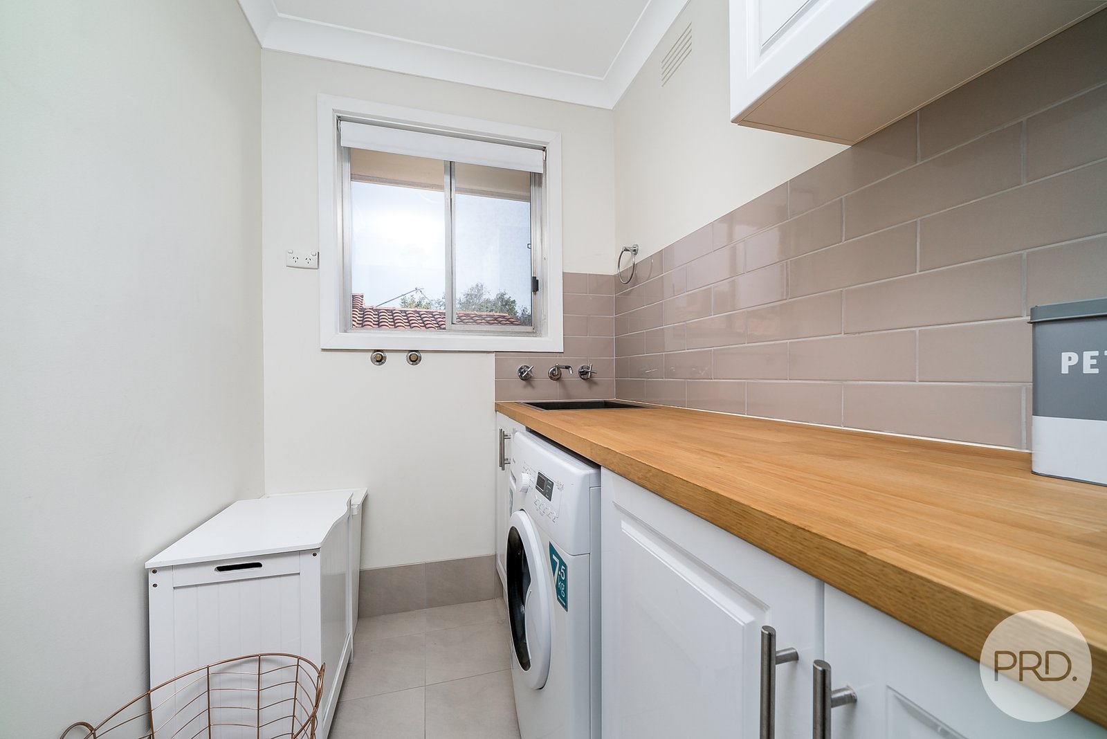 32 Bavaria Street TOLLAND 12