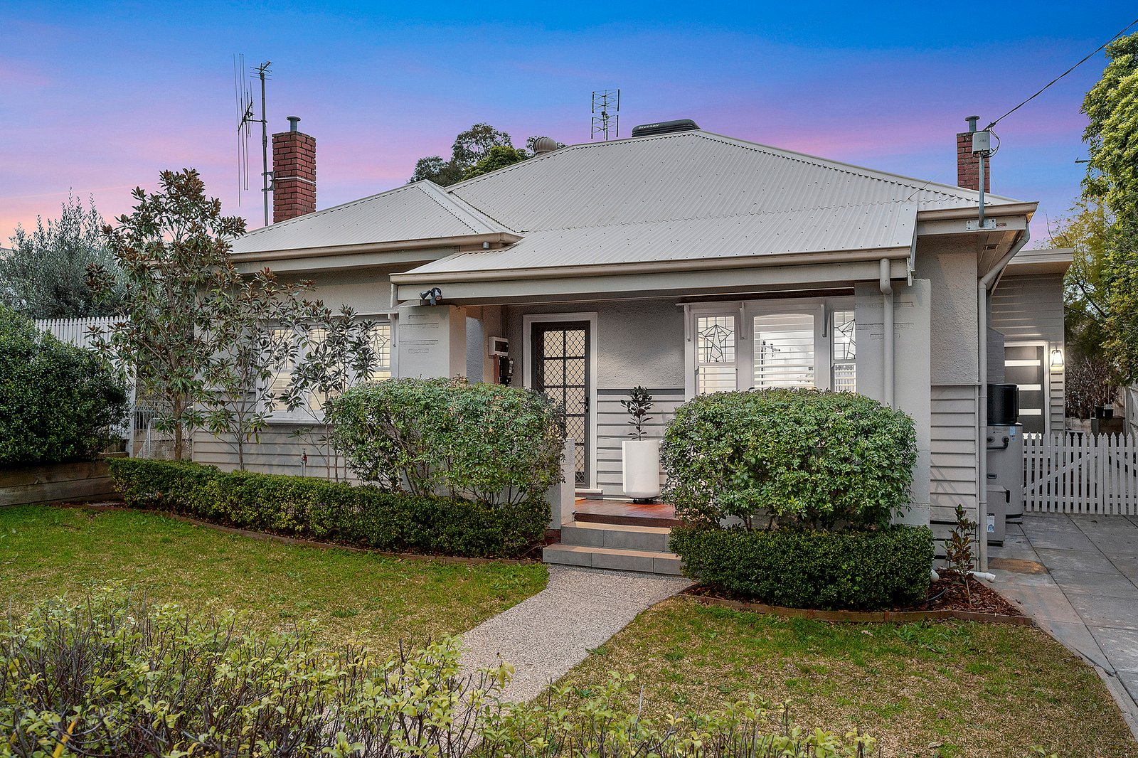 Gallery: 32 Bayne Street