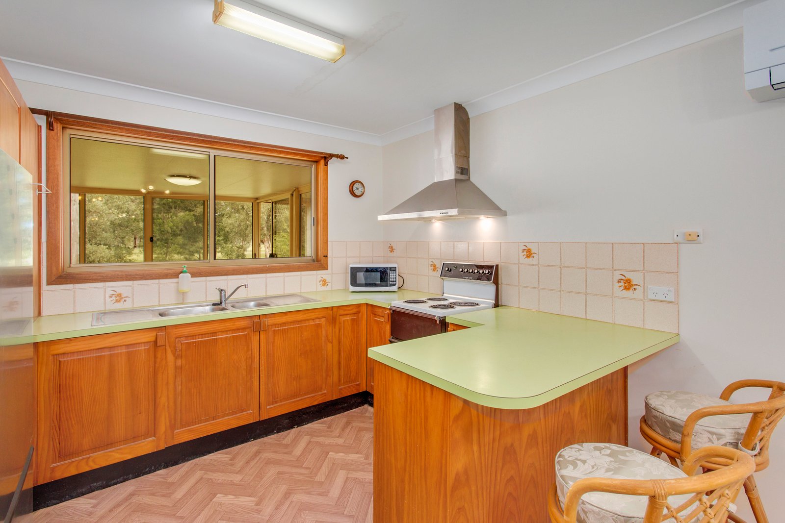 32 Bell Street DUNBOGAN 2