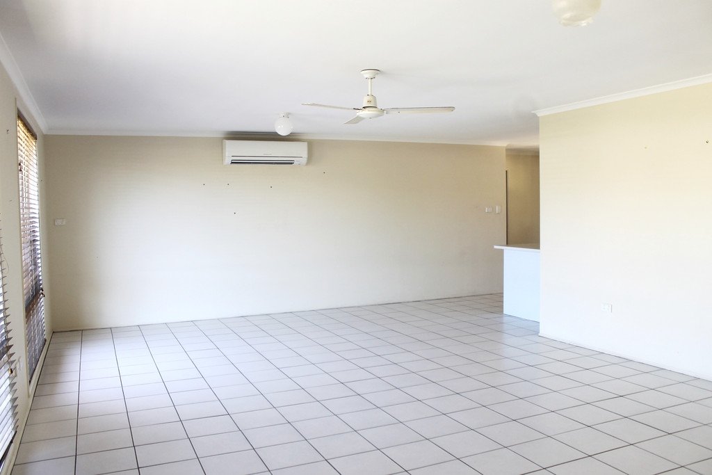 32 BELTANA Drive BOYNE ISLAND 2