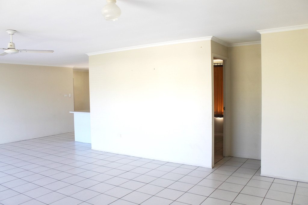 32 BELTANA Drive BOYNE ISLAND 5