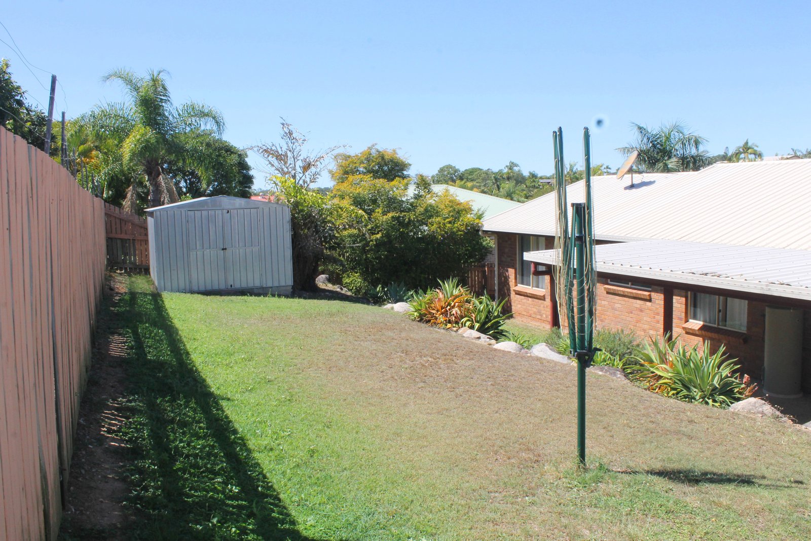 32 BELTANA Drive BOYNE ISLAND 11