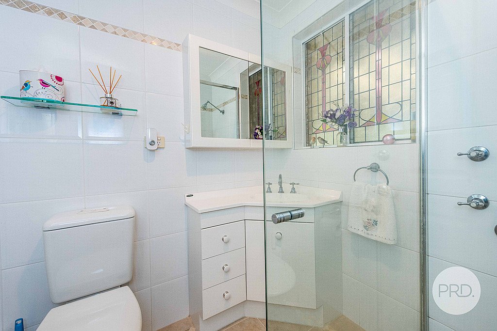32 Bonito Street CORLETTE 12
