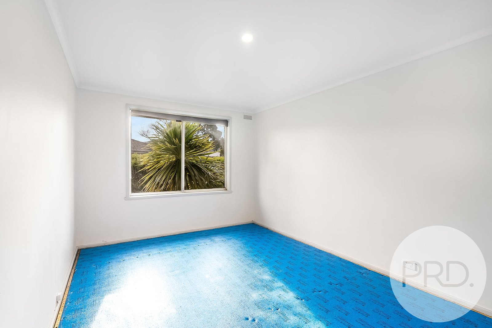32 Bradman Street CLARENDON VALE 6