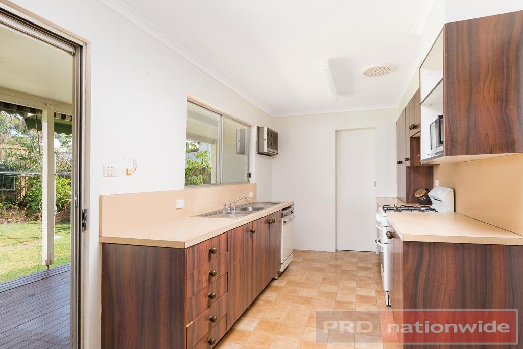 32 Brancourt Avenue BANKSTOWN 6