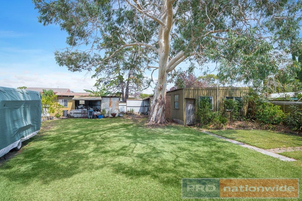 32 Brancourt Avenue BANKSTOWN 8