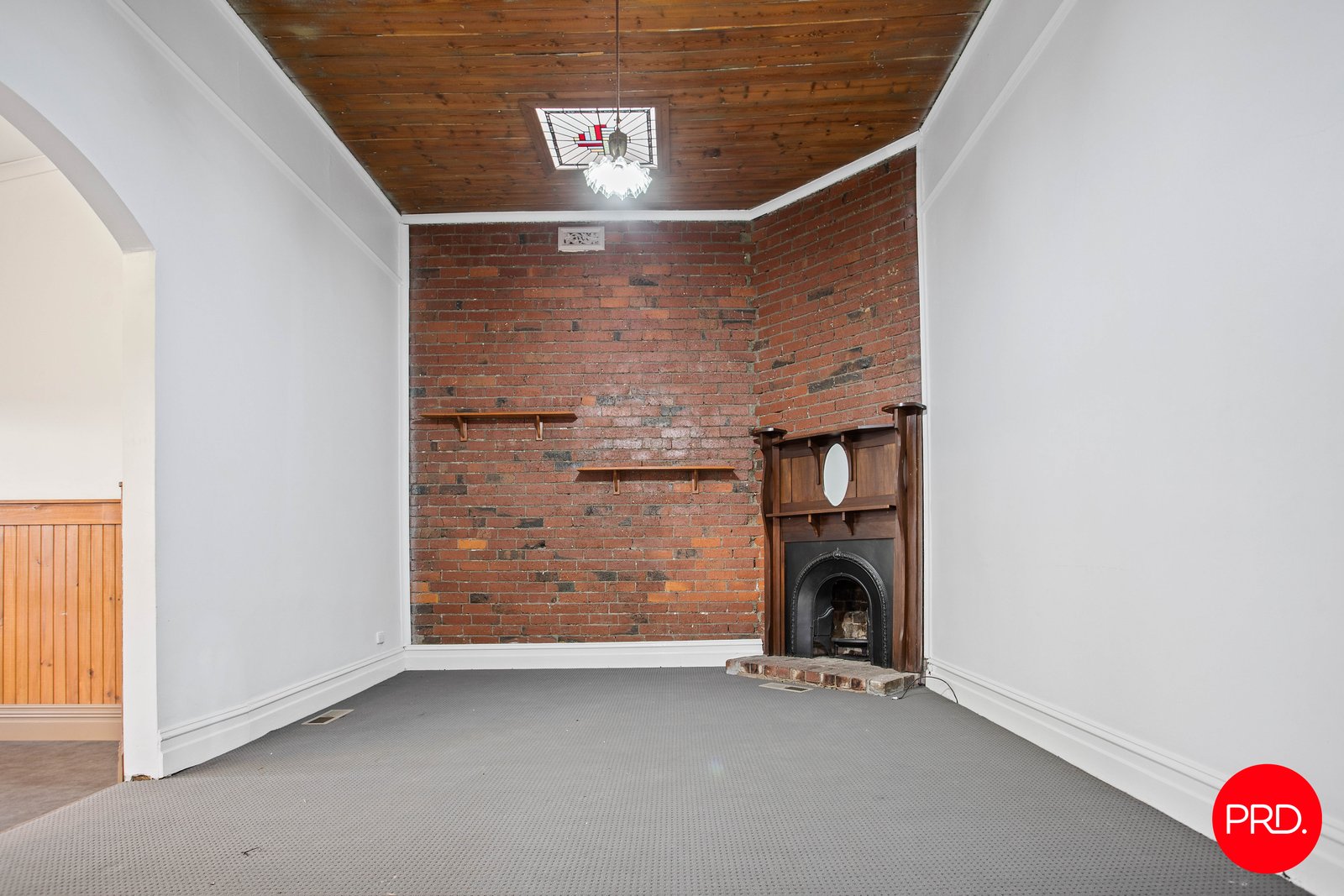 32 Breen Street QUARRY HILL 4