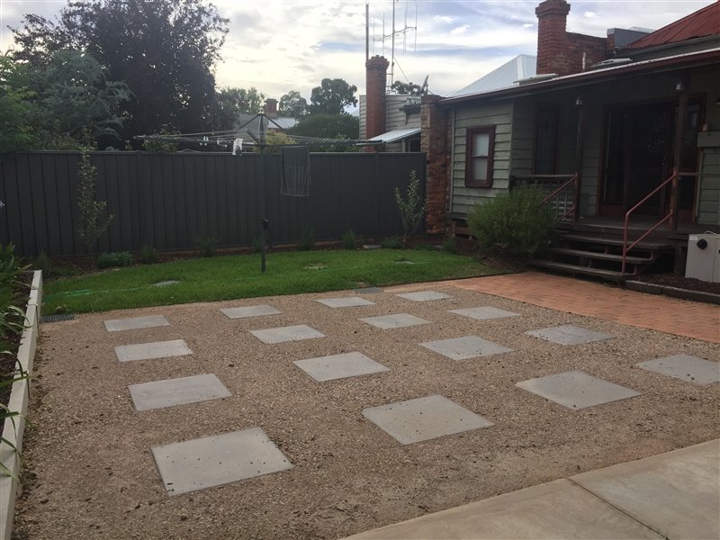 32 Breen Street QUARRY HILL 8