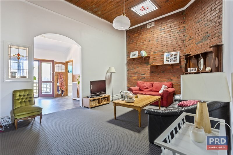 32 Breen Street QUARRY HILL 4