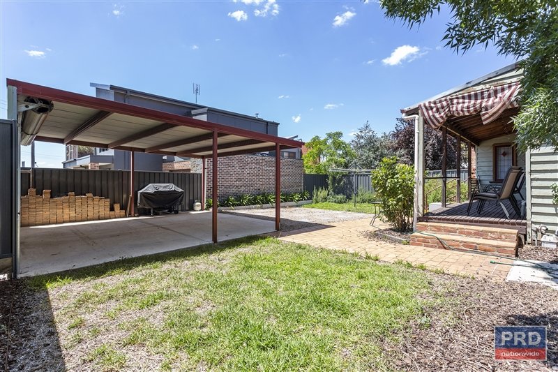 32 Breen Street QUARRY HILL 9