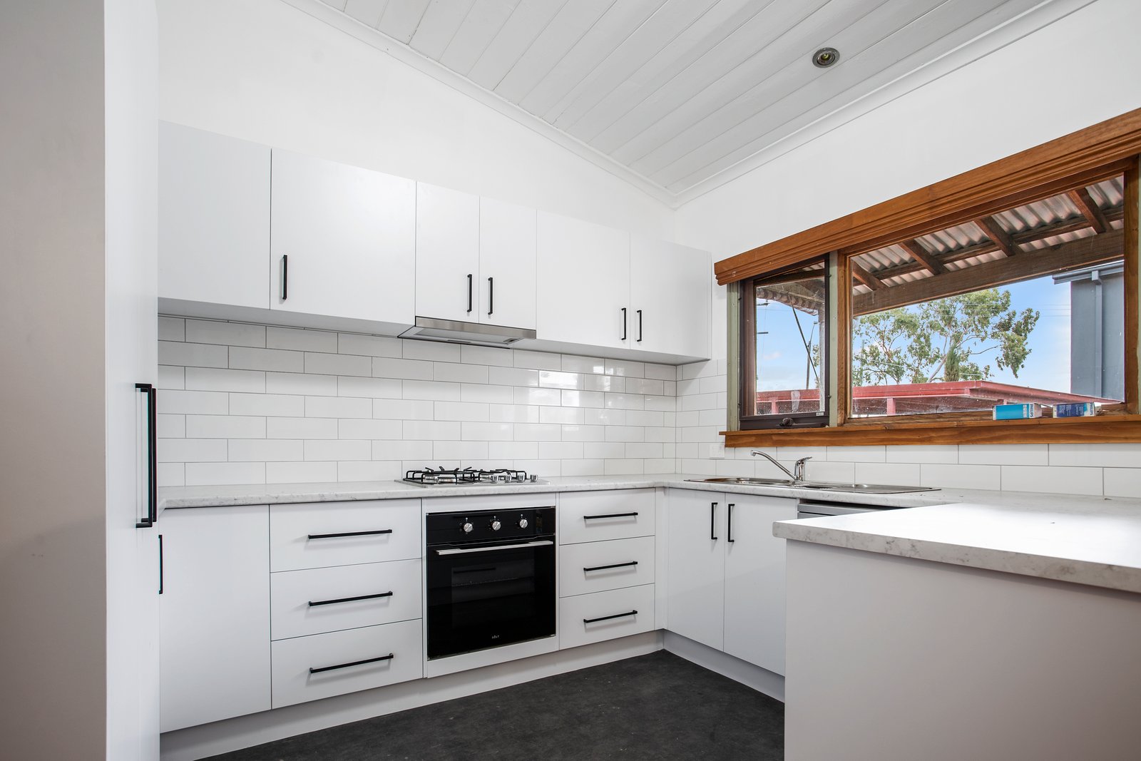 32 Breen Street QUARRY HILL 3