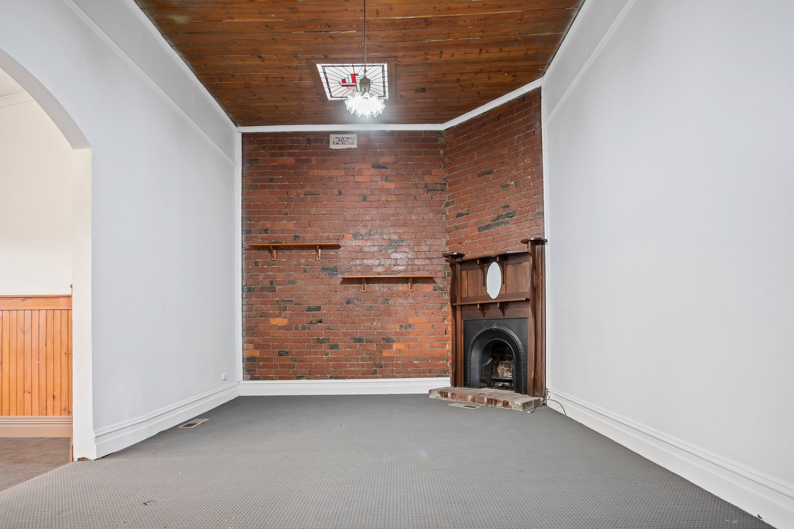 32 Breen Street QUARRY HILL 5