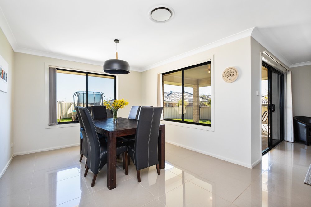 32 Brittany Avenue RUTHERFORD 8