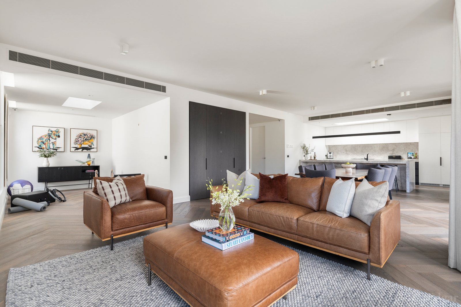 Real Estate and Property in 3/2 Brookville Road, Toorak, VIC