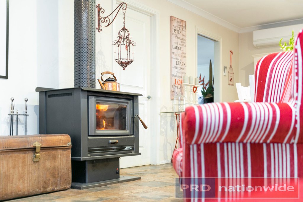 32 Brougham Street GORDON 18