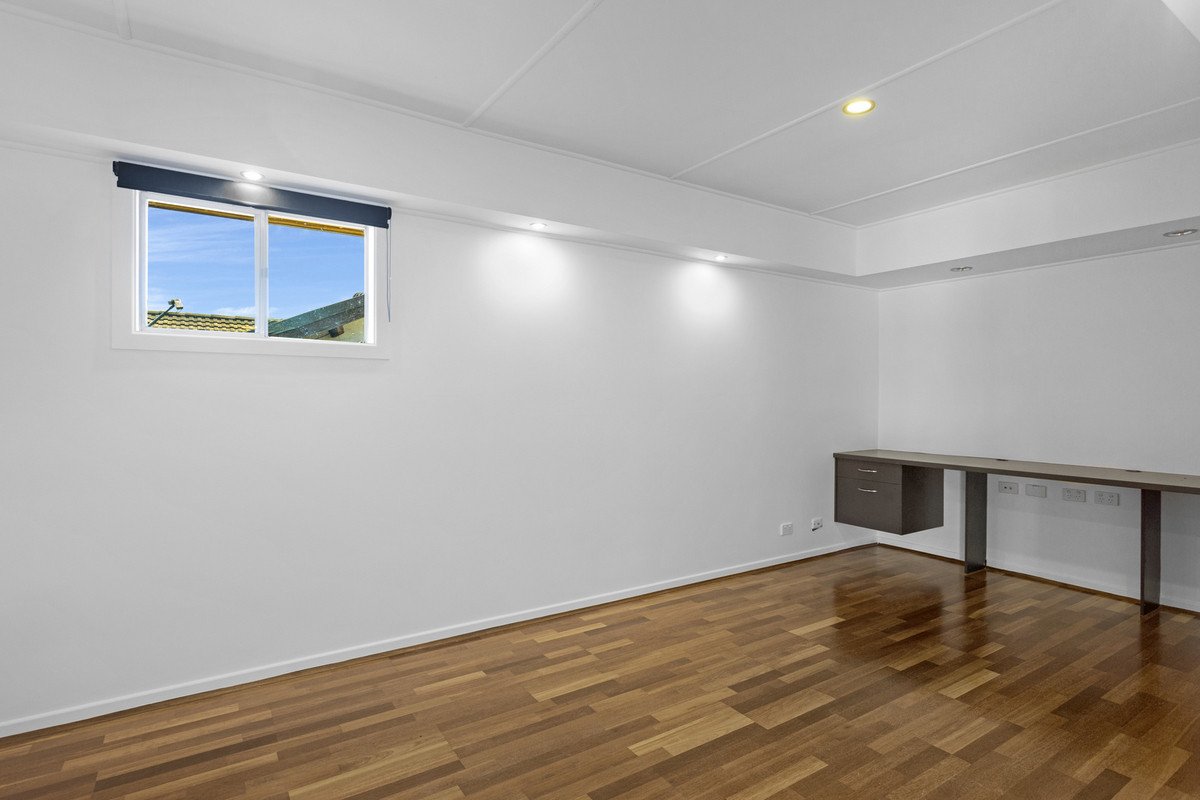 32 Bunyip Street Burleigh Heads 17