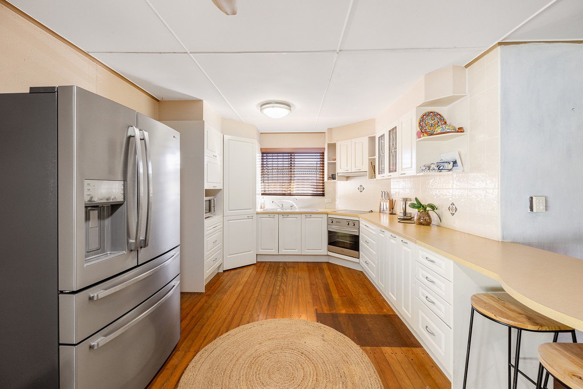 32 Bunyip Street Burleigh Heads 10