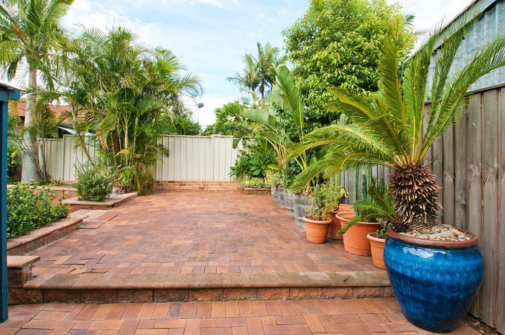 32 Burrell Crescent DAPTO 12