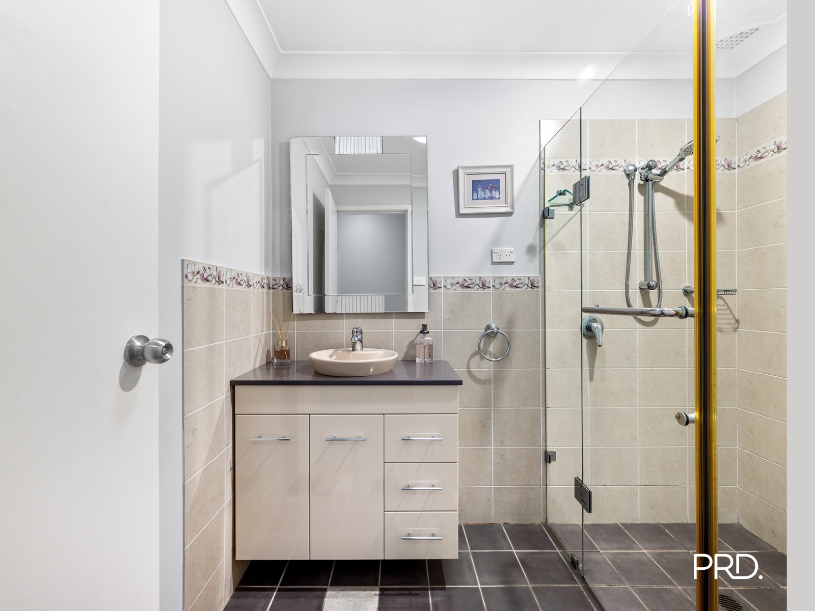 32 Burton Street WERRINGTON COUNTY 9