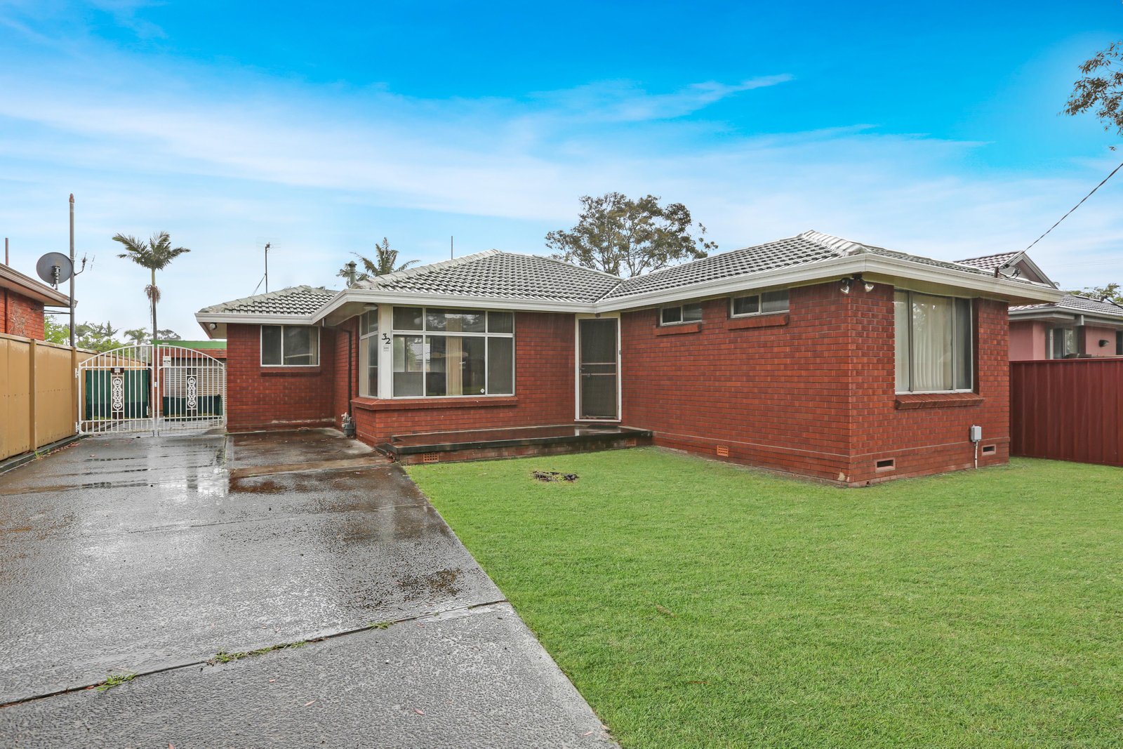 32 Byamee Street DAPTO 1