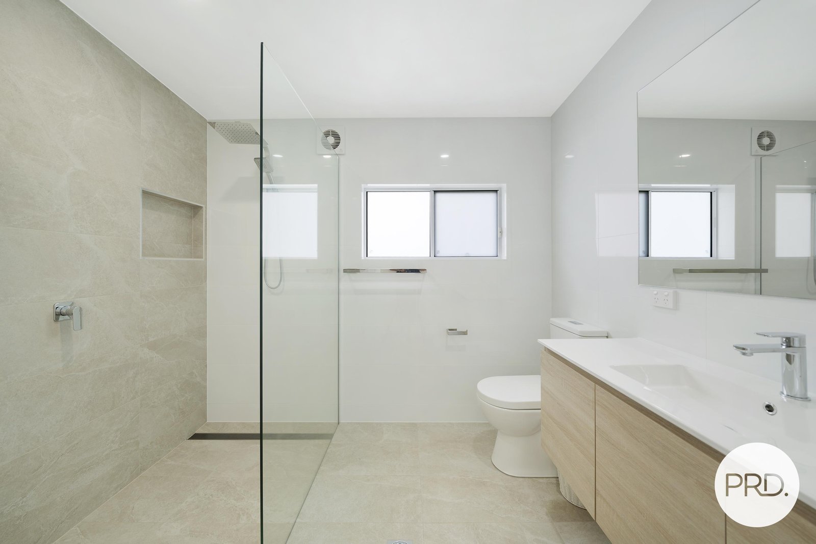 32 Camden Head Road DUNBOGAN 13