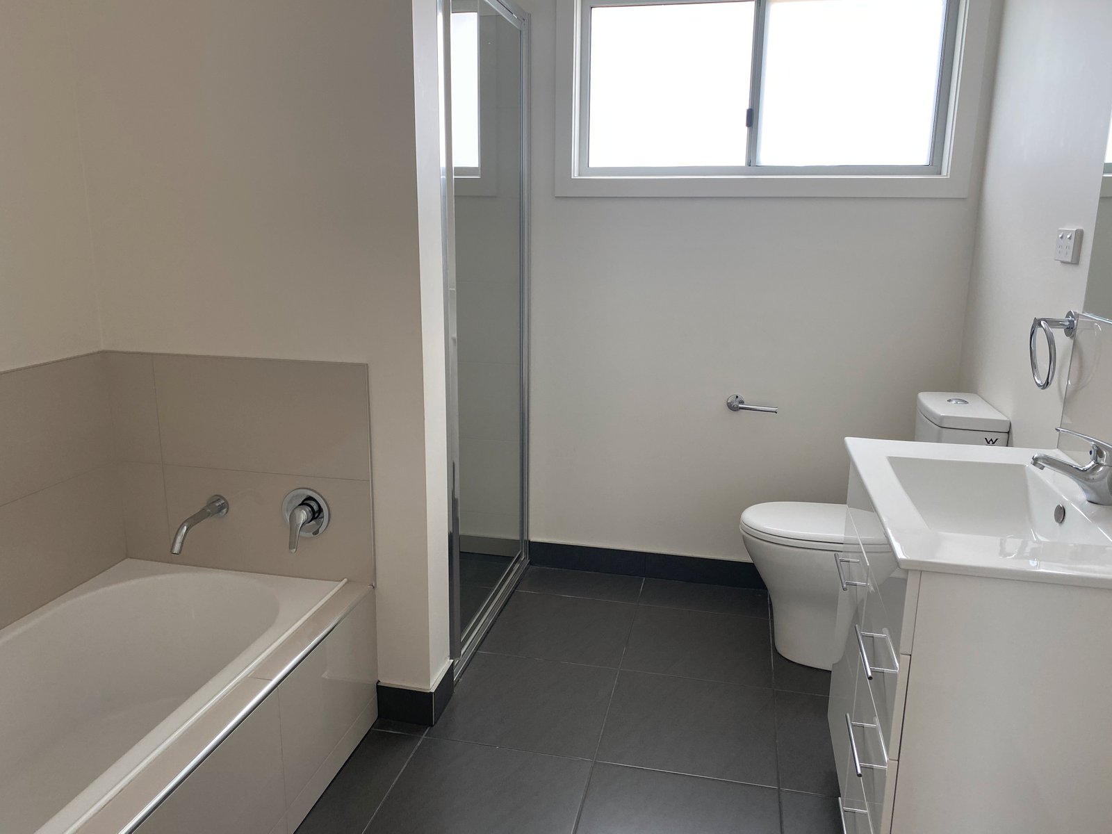 32 Camrise Drive CAMBRIDGE 6