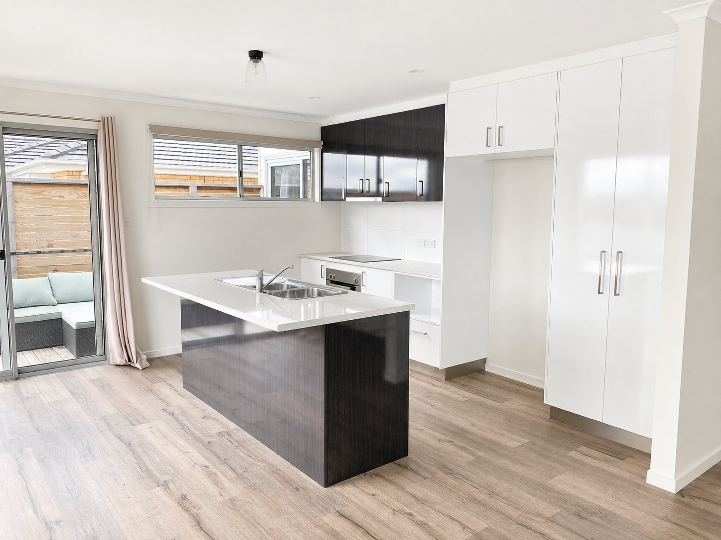 32 Camrise Drive CAMBRIDGE 3