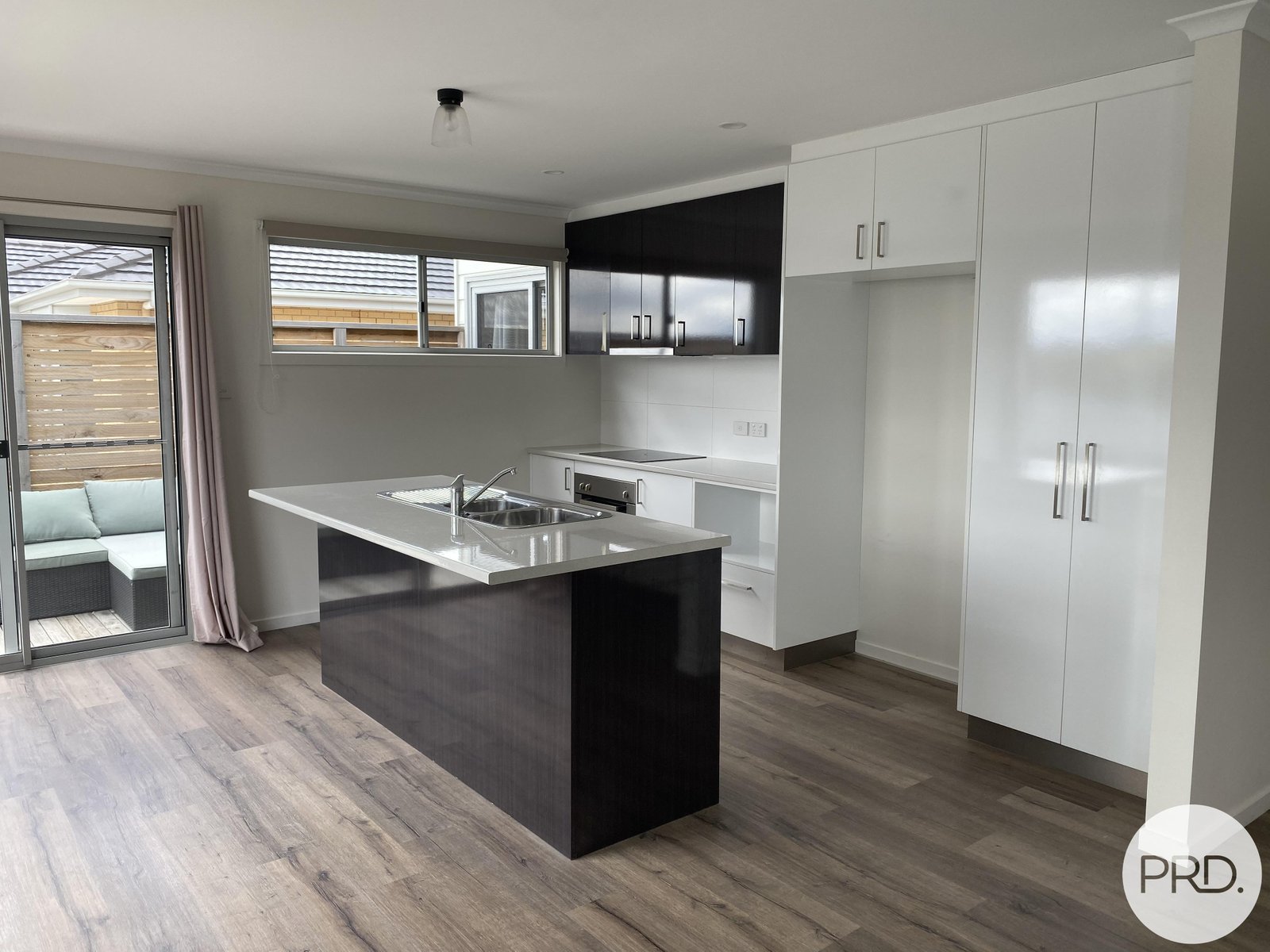 32 Camrise Drive CAMBRIDGE 3