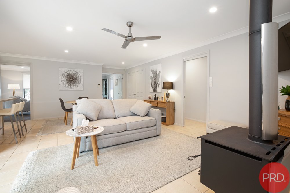 32 Canterbury Drive RAWORTH 8