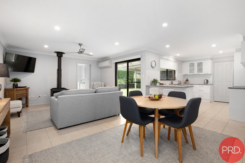 32 Canterbury Drive RAWORTH 9