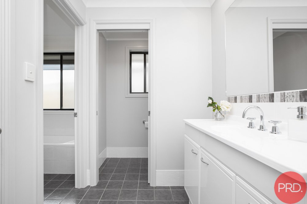 32 Canterbury Drive RAWORTH 20