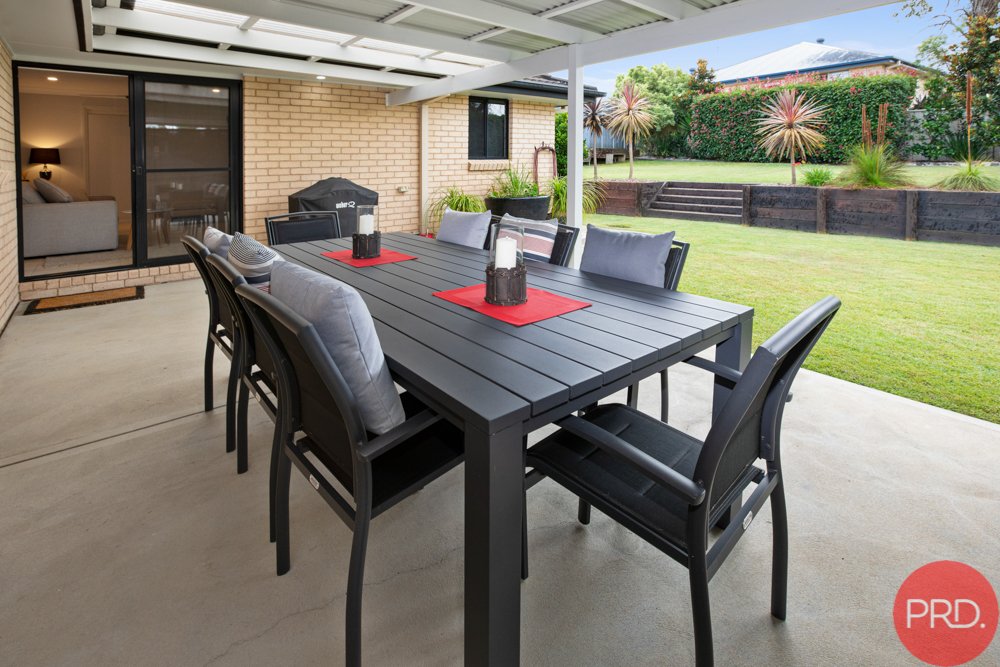 32 Canterbury Drive RAWORTH 23