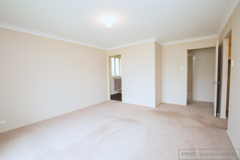 32 Carnarvon Circuit EAST MAITLAND 5