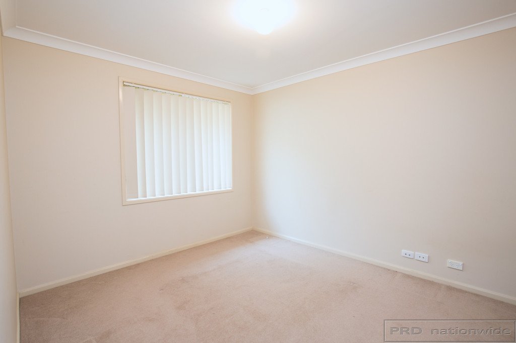 32 Carnarvon Circuit EAST MAITLAND 7