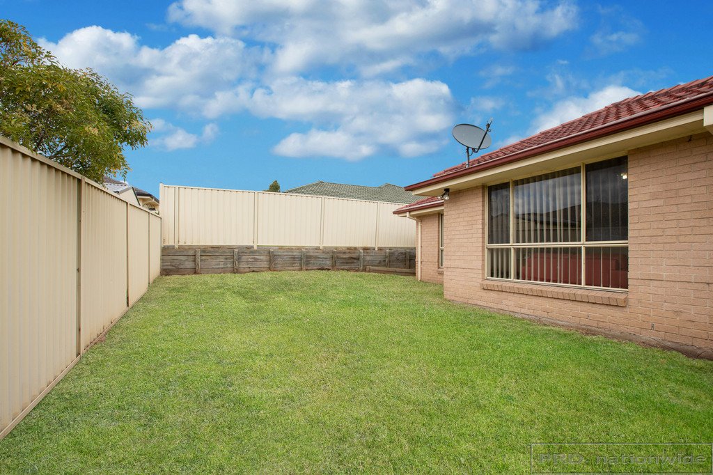 32 Carnarvon Circuit EAST MAITLAND 10