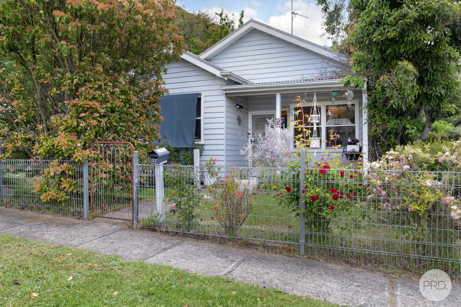 32 Chamberlain Street EUREKA 1