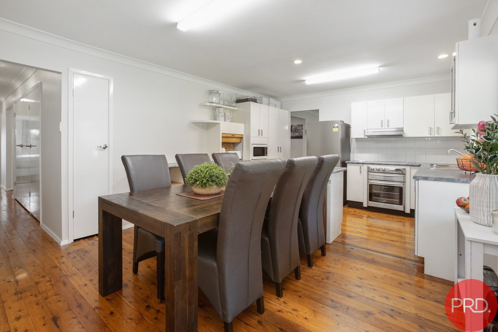 32 Chidley Crescent METFORD 9