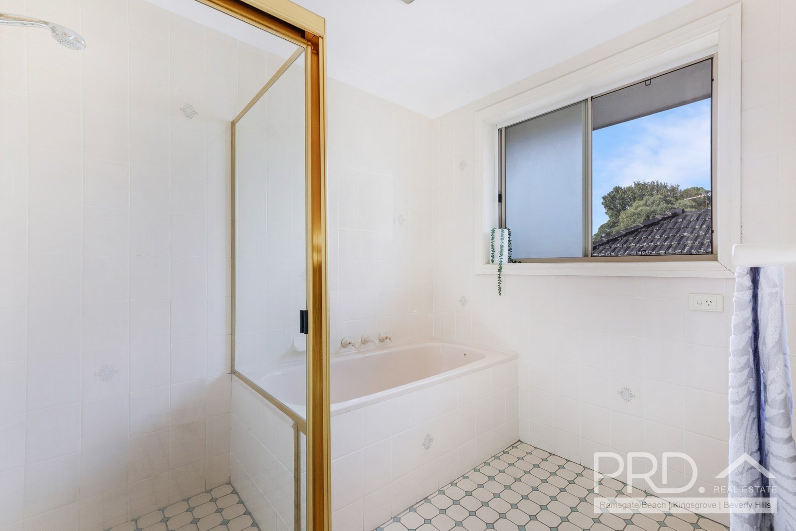 32 Chisholm Avenue CLEMTON PARK 13