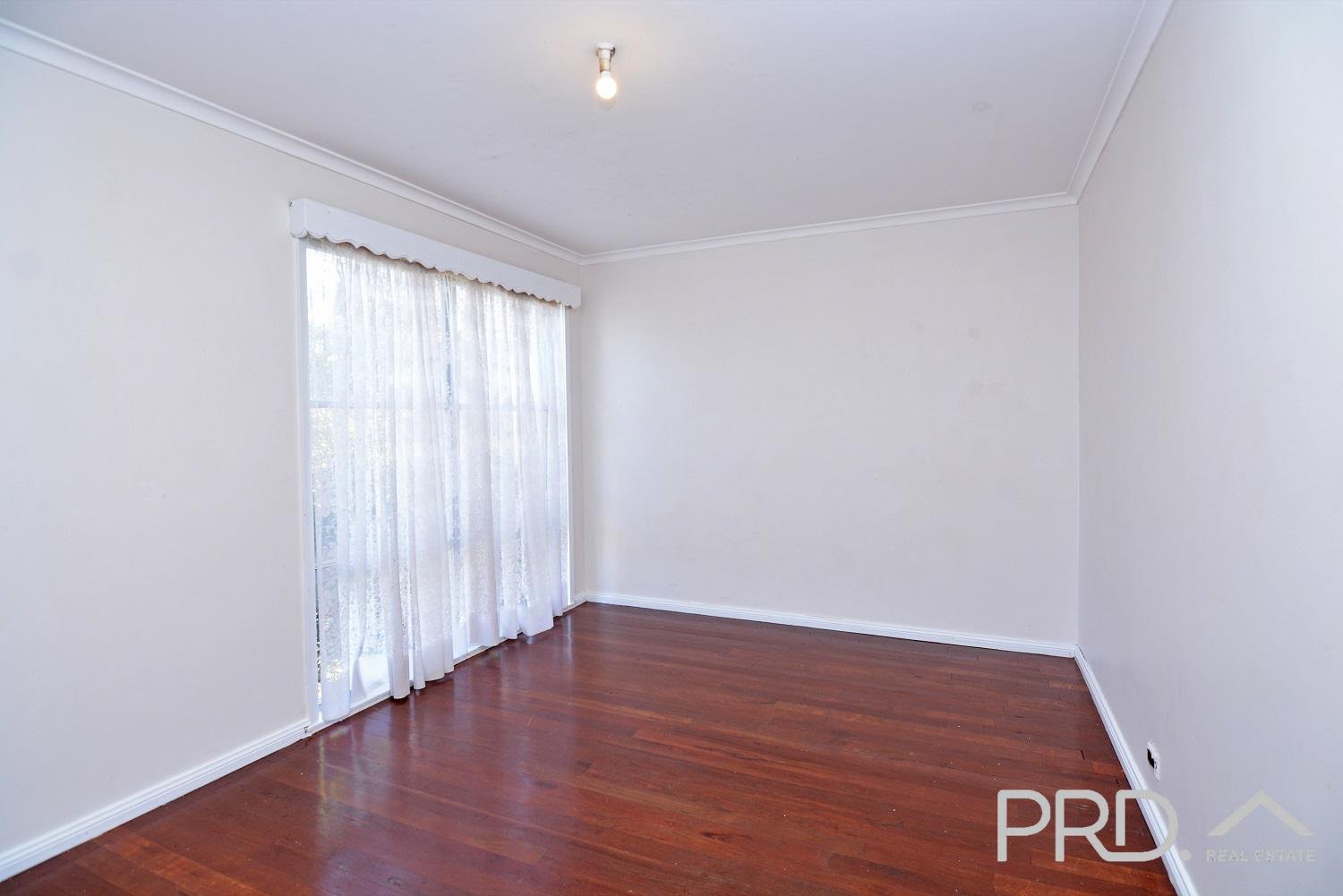 32 Christie Parade MILDURA 10