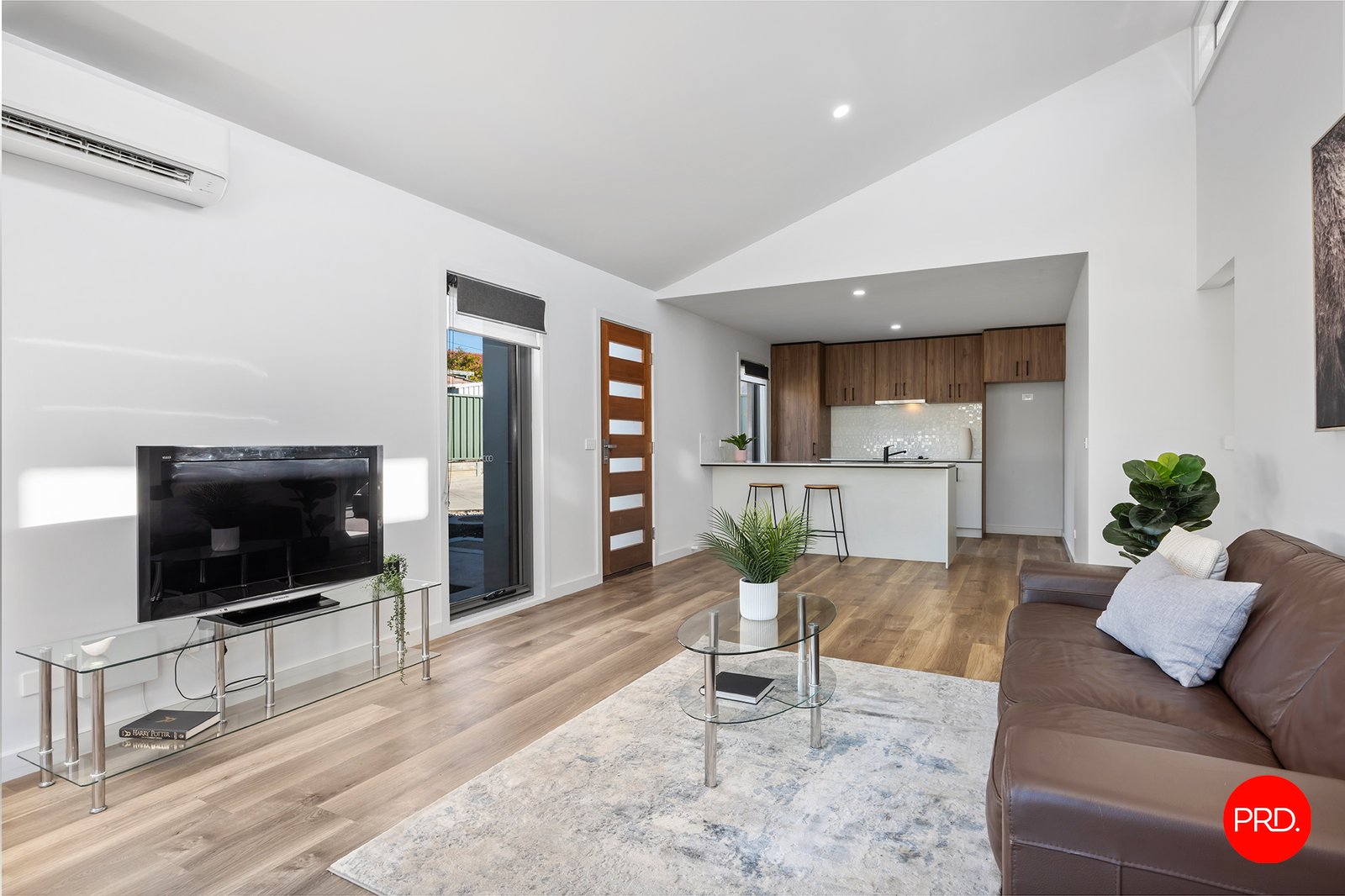 3/2 Church Street EAGLEHAWK 6