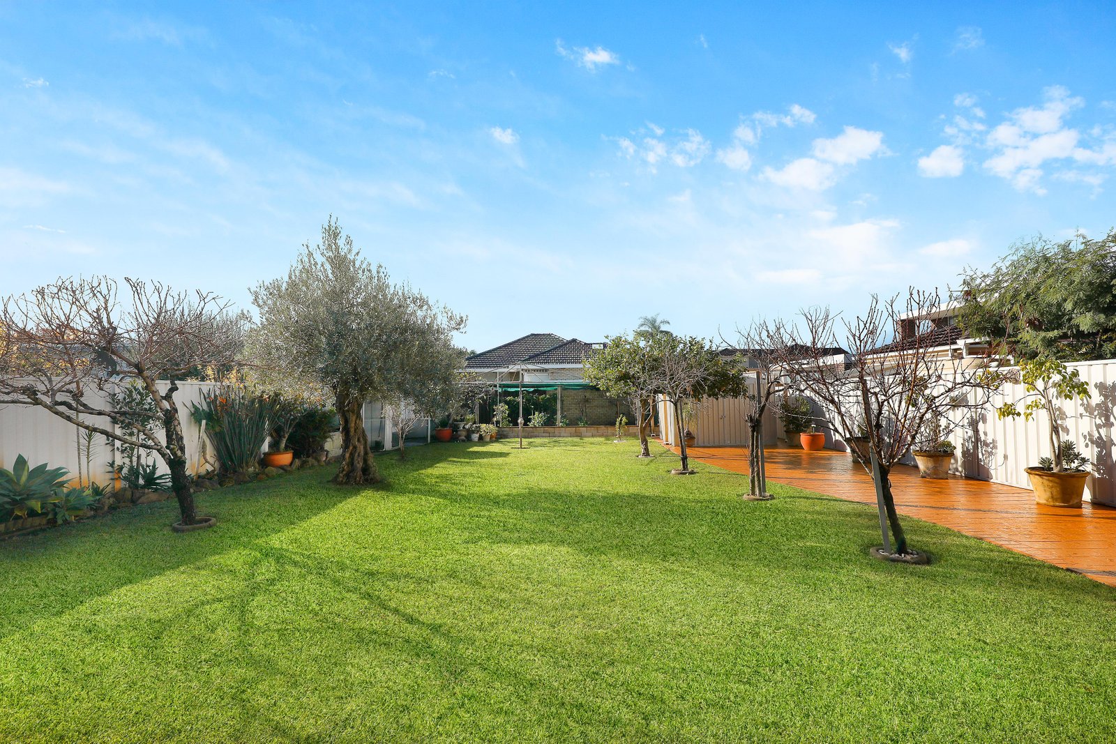 32 Chuter Avenue MONTEREY 6