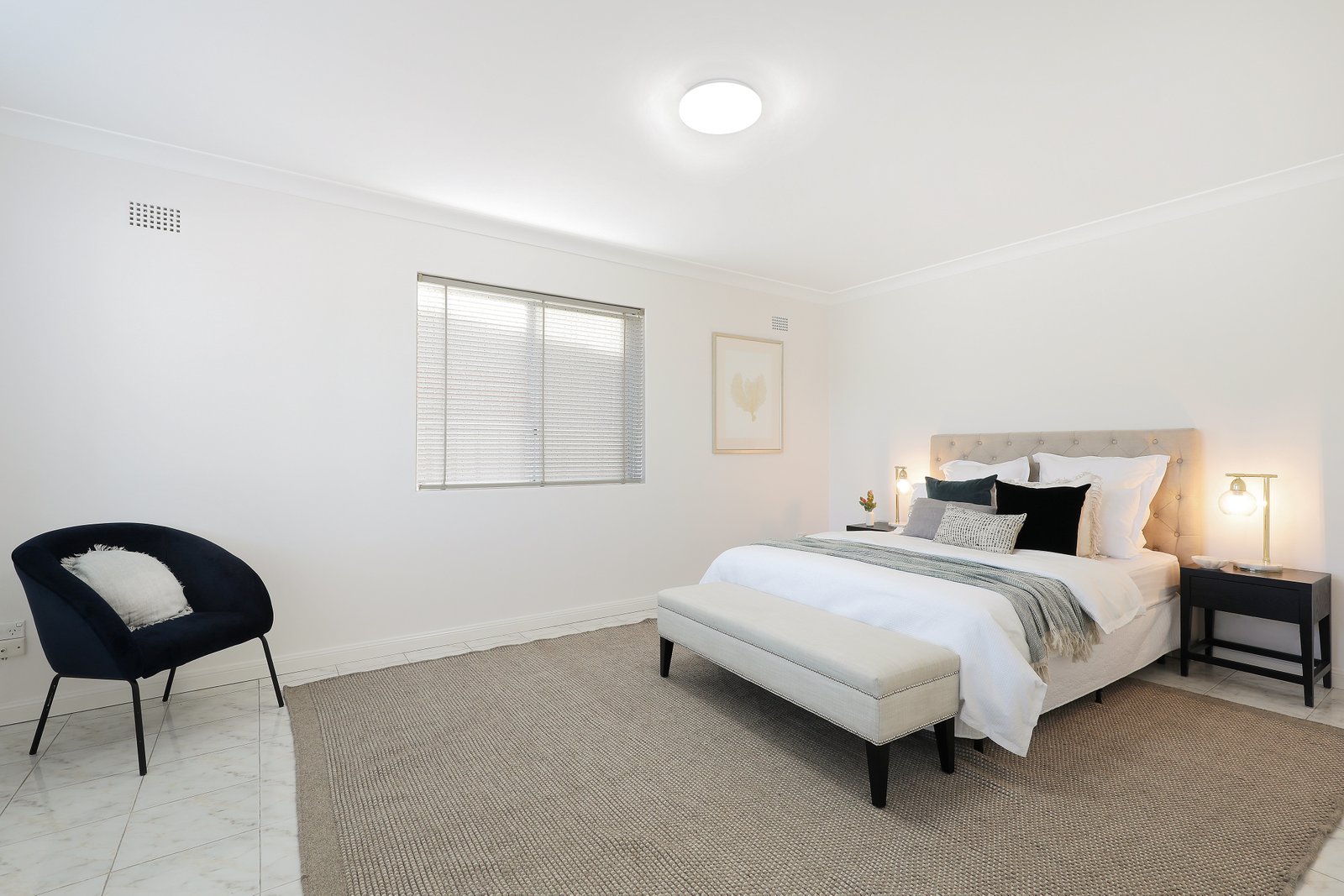 32 Chuter Avenue MONTEREY 9