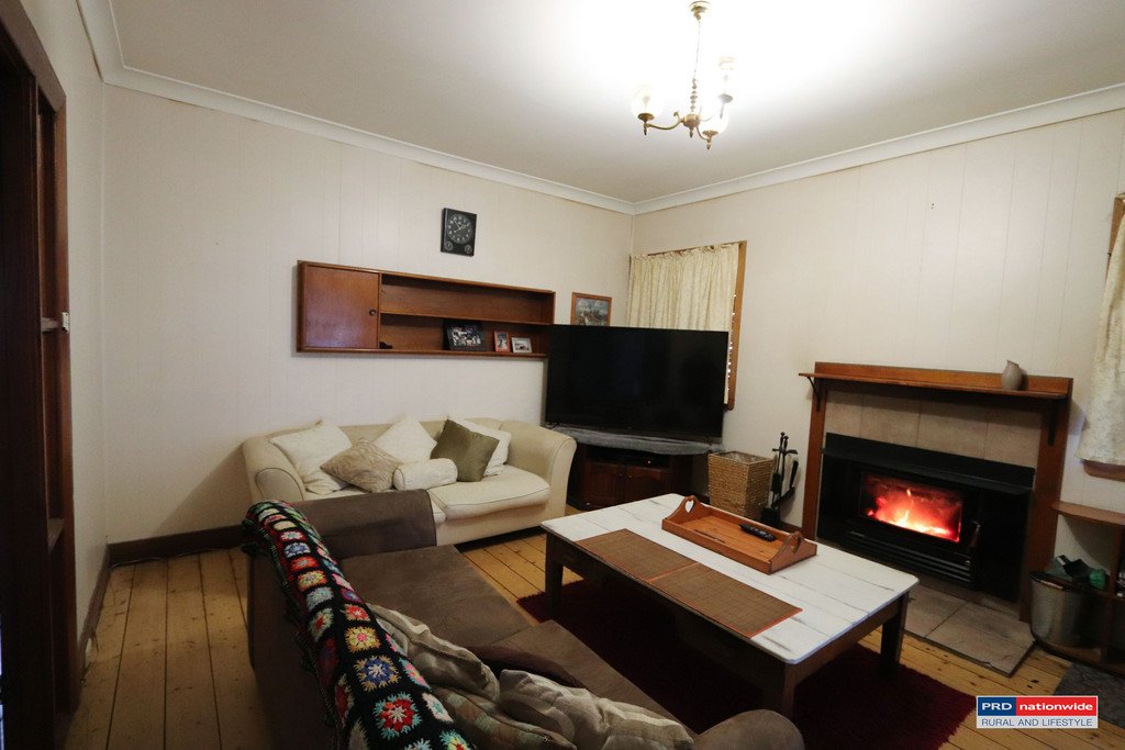 32 Clara Street TUMBARUMBA 2