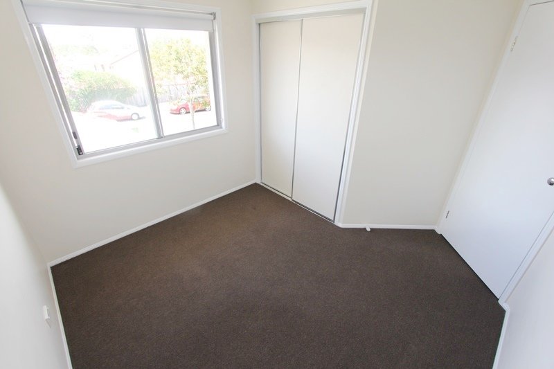 32 Clear River Boulevard ASHMORE 9