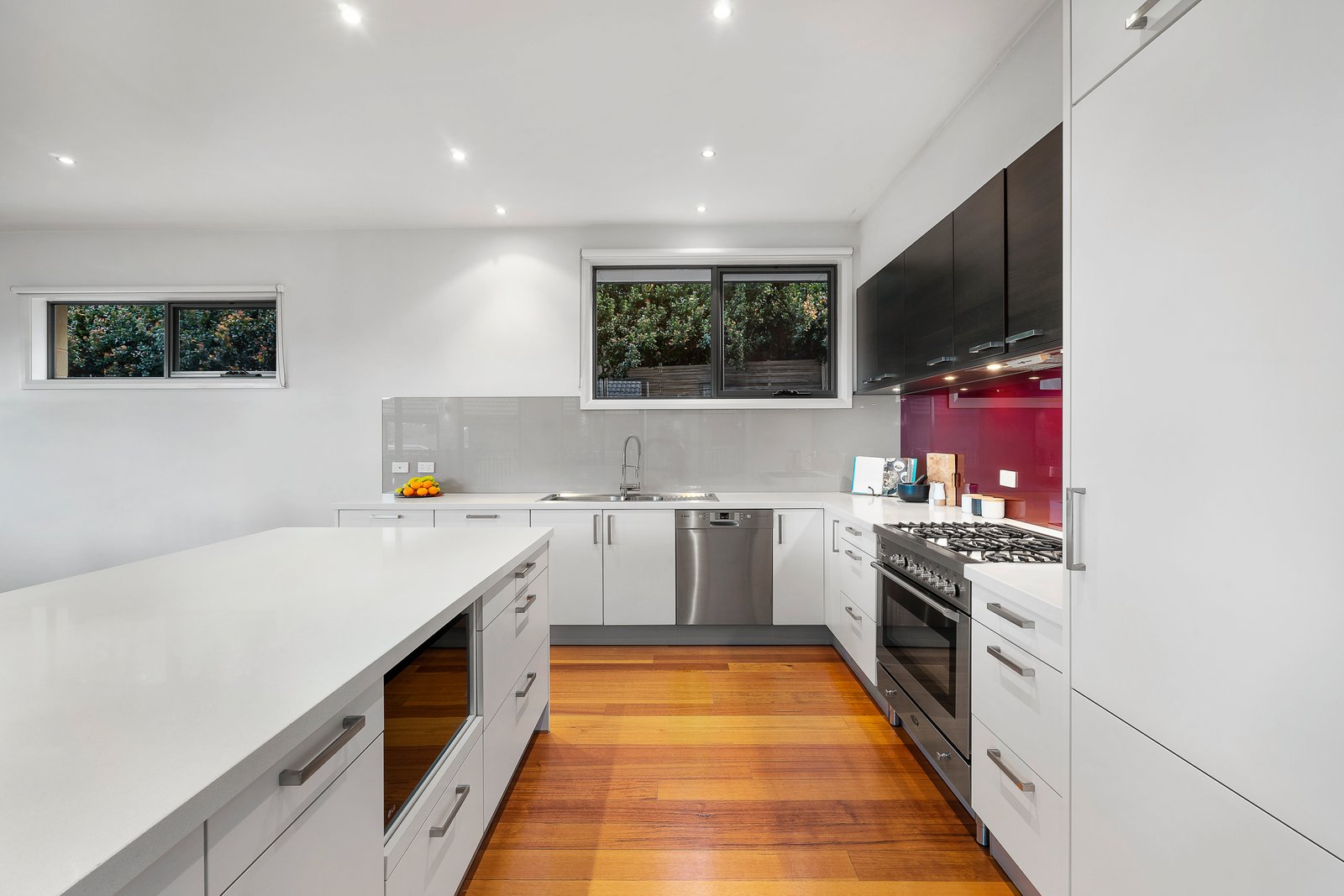 Gallery: 32 Clyde Street